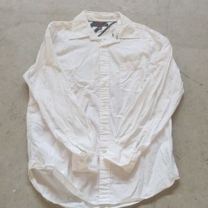Tommy Hilfiger long sleeved large shirt